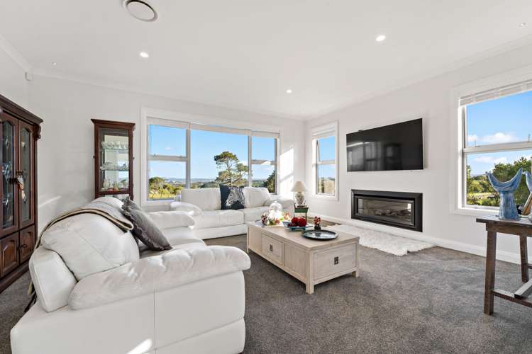 746 Ridge Road Riverhead_5