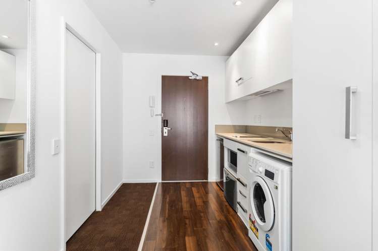 1210/10 Waterloo Quadrant Auckland Central_6