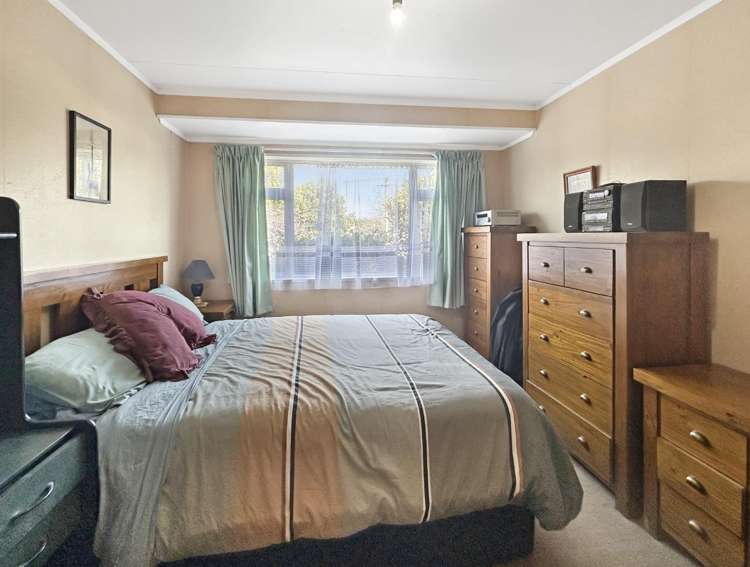 67 Sherwill Street East 10643_6