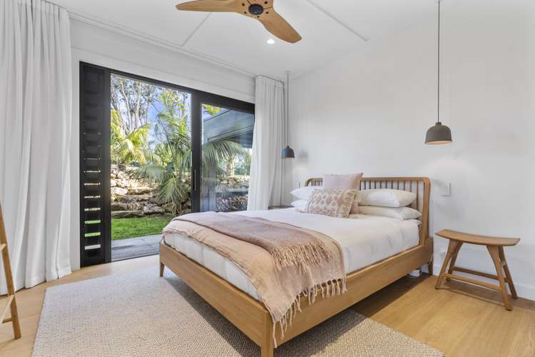 20 Marine View Road Onetangi_24