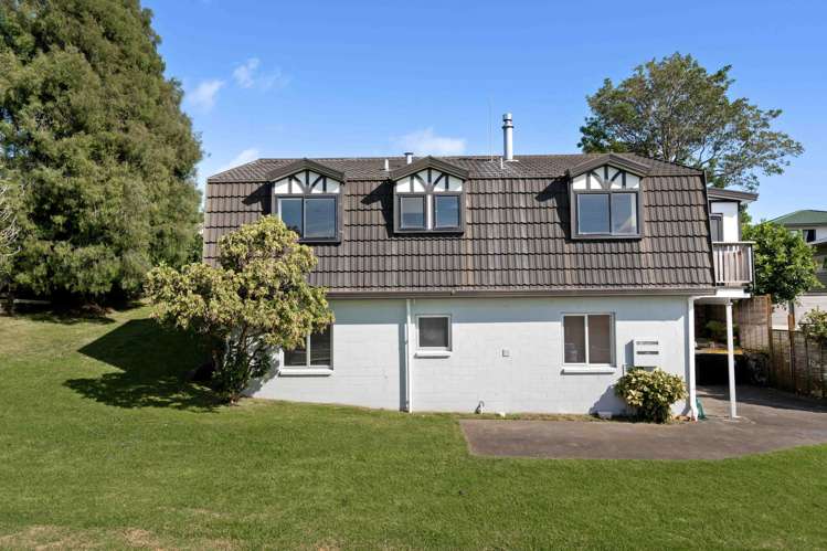 53 Heron Avenue East Matua_21