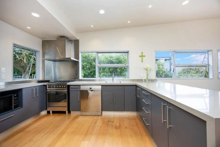 2/334 Hillsborough Road Hillsborough_13