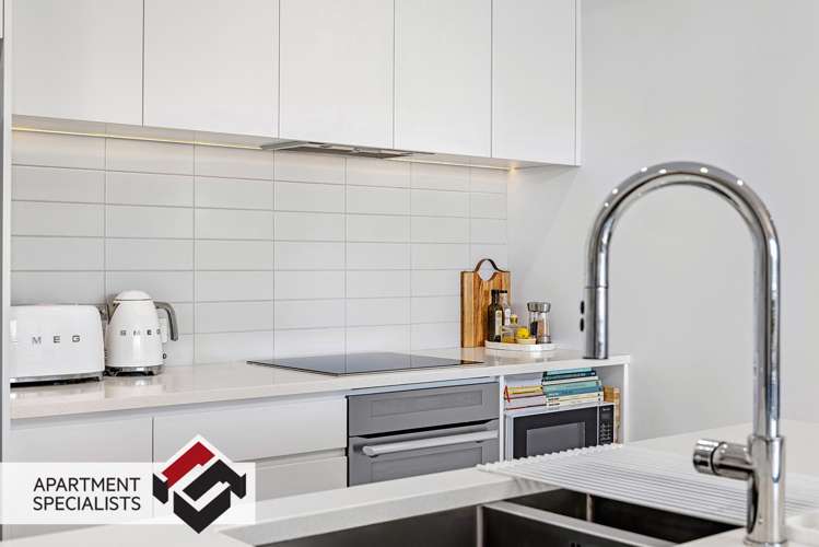 12 Mackelvie Street Auckland Central_13