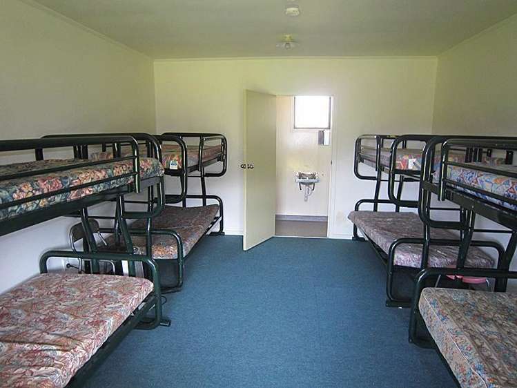 281 Yates Road Mesopotamia_14