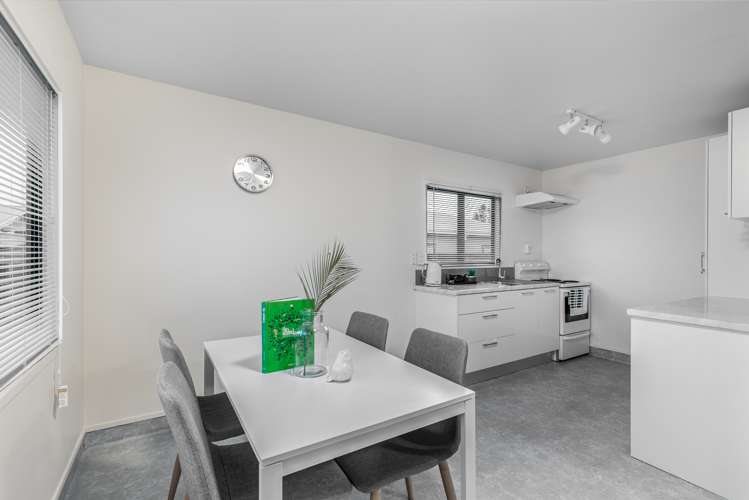 2/56 Jellicoe Road Manurewa_4