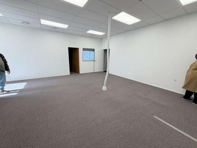 316 Broadway Stratford_2