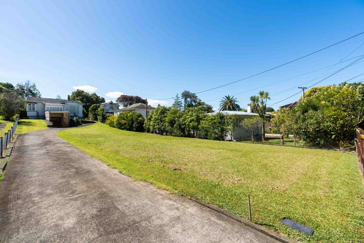 29 Hutchinson Avenue New Lynn_7