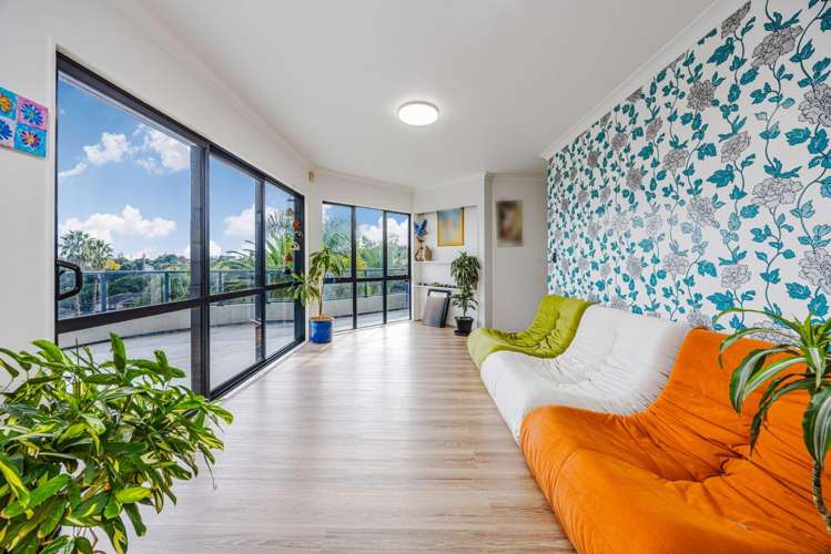 40 Ewhurst Place 1671_3