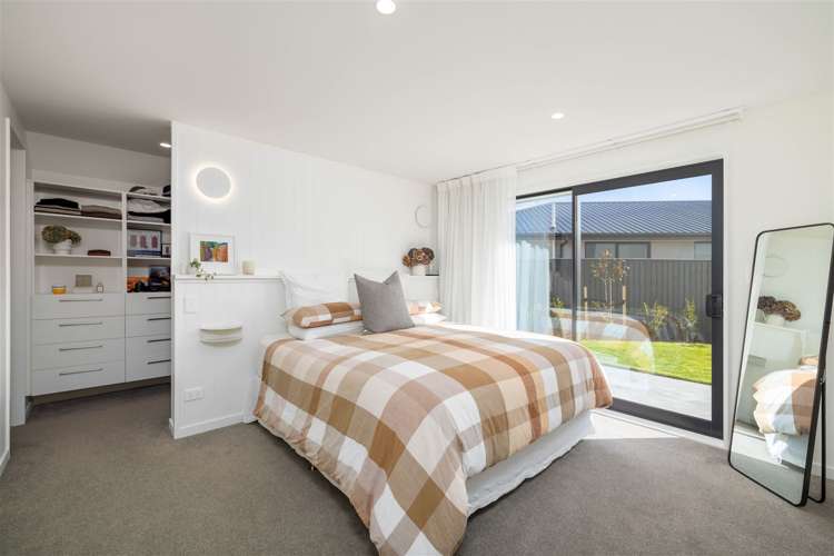 36 Halpin Drive Lincoln_12