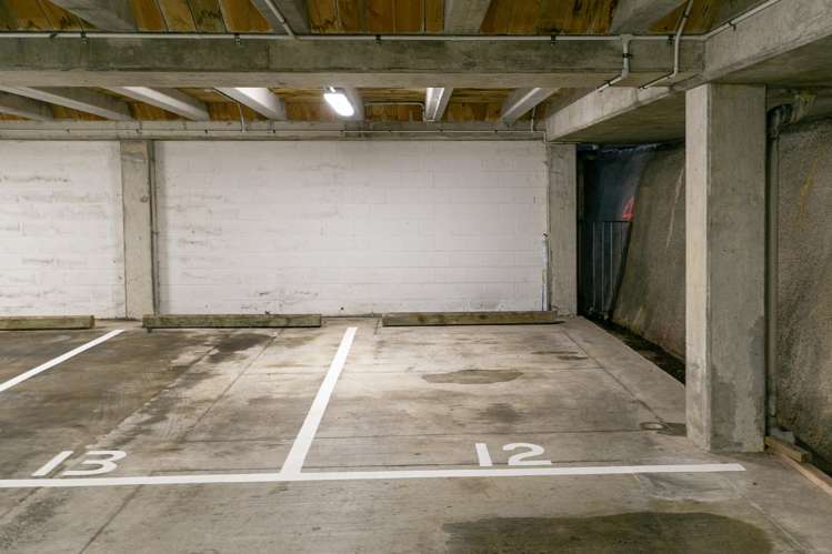 12/370 Oriental Parade Oriental Bay_23