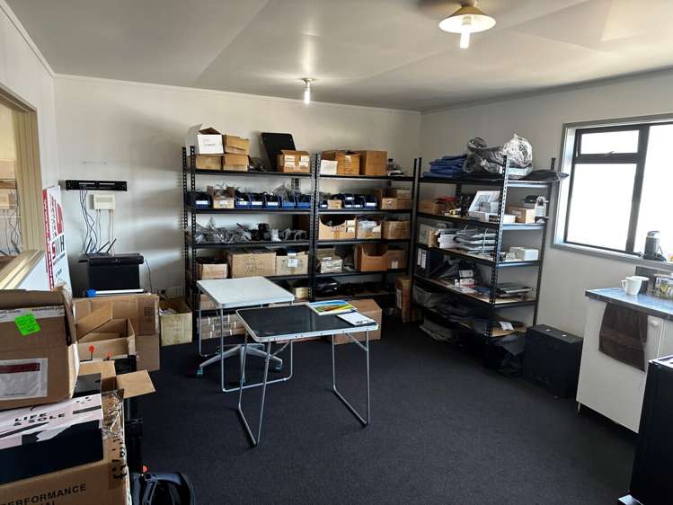 Unit B, 17 Newton Street Mount Maunganui_1