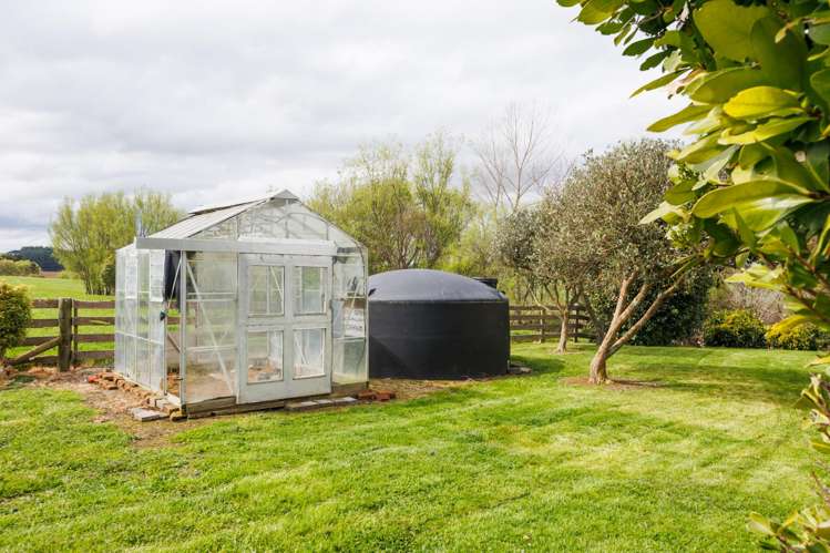 260 Haynes Line Feilding_21