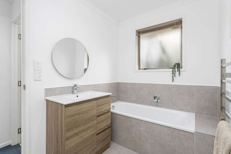 17 Kestrel Heights Arkles Bay_12