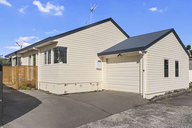 70b Matua Road Matua_1