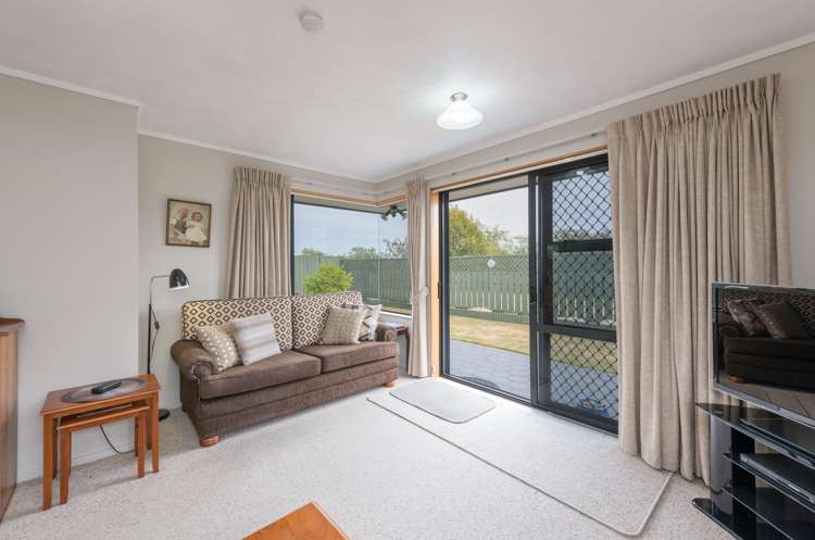 78 Kingsford Drive Stoke_6