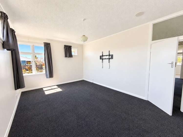  119 Charles Street Blenheim Central_5