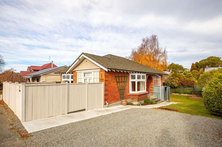 4 Maltby Avenue West End_34