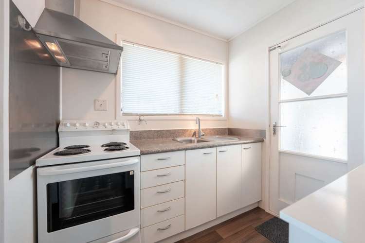 1/18 Mander Place Bucklands Beach_9