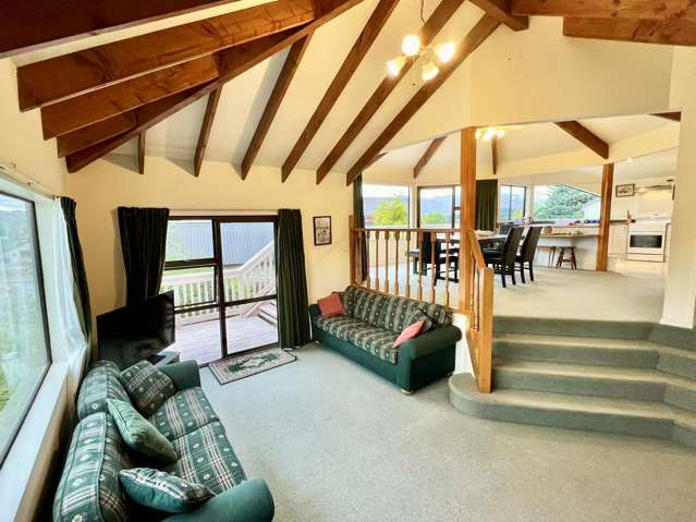 1 Burnett Place Lake Tekapo_3