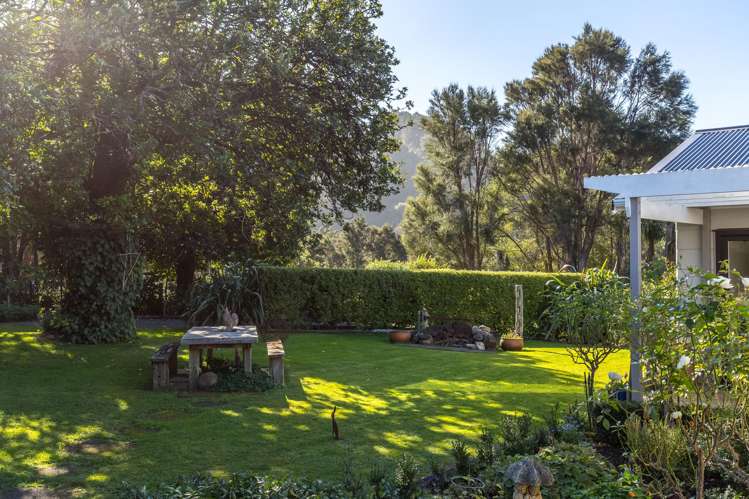 1268 Kaiwhata Road Masterton_10