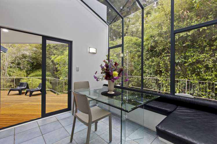 2/15 Wernham Place Northcote_0