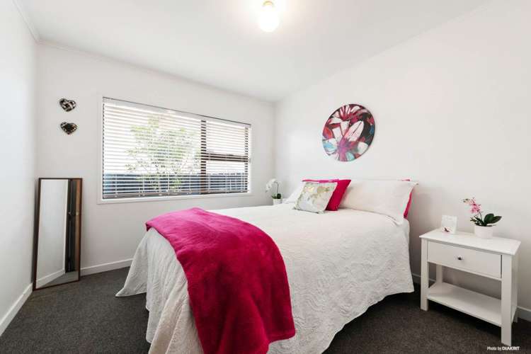 66 Donovan Street Blockhouse Bay_13