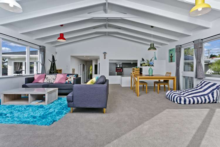 32 Fairclough Road Beach Haven_6