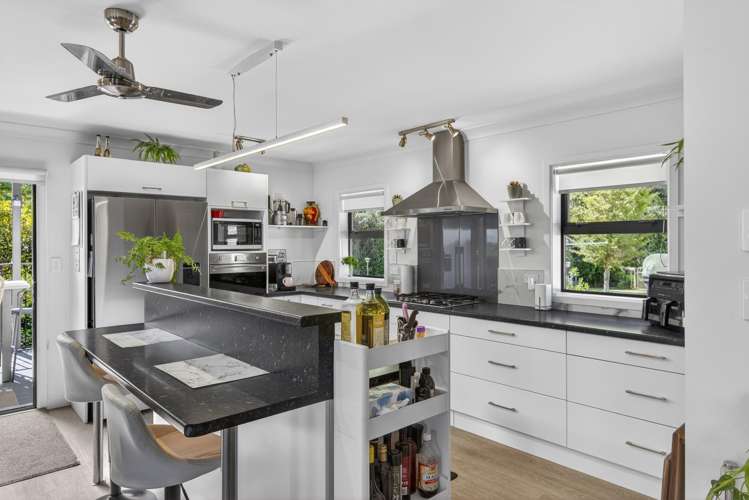 25 Hanawera Ridge Road Manakau_10