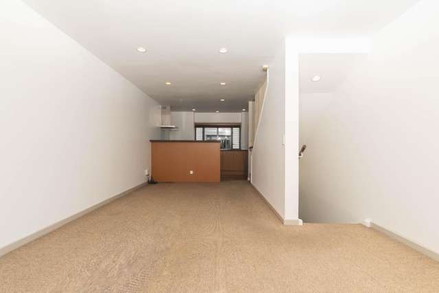 36 Cotesmore Way 1761_1