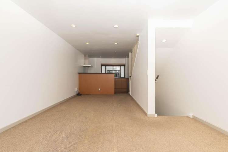 36 Cotesmore Way 1761_1