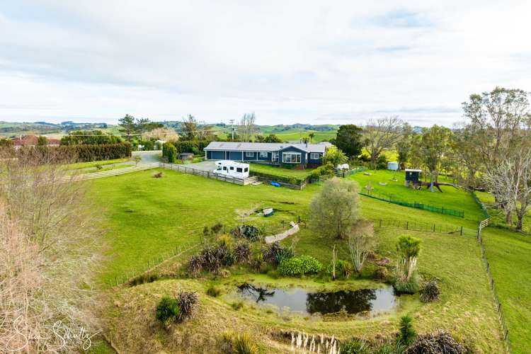 147 Petley Road Paparoa_43
