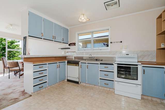 45 Resthill Crescent Glenview_2