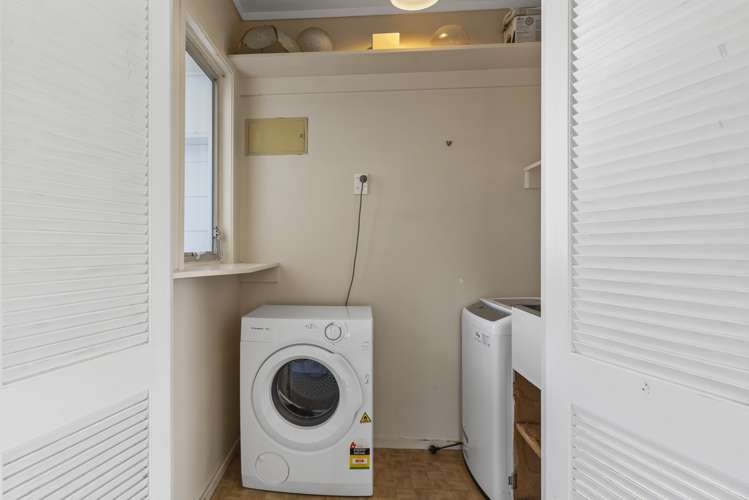 47 Thornlow Street Glendene_11