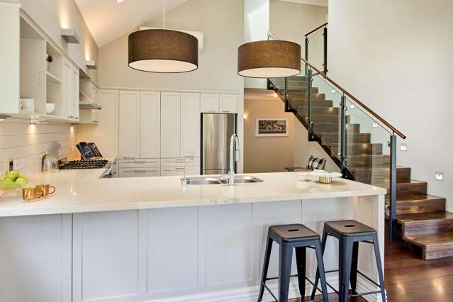 5 Cheviot Road, Lowry Bay Eastbourne_4