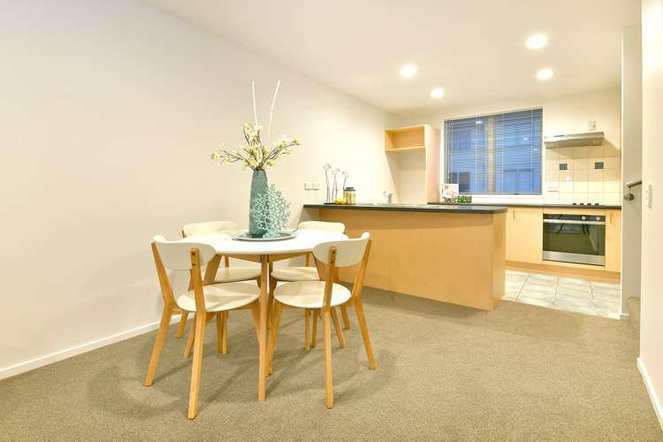 17/3 Riverside Road Orewa_4