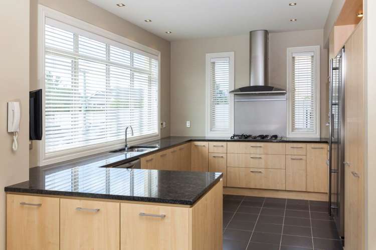 17 Stirling Street Merivale_6