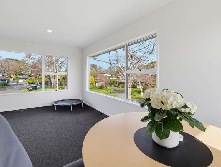 8 Aintree Crescent Awapuni_17