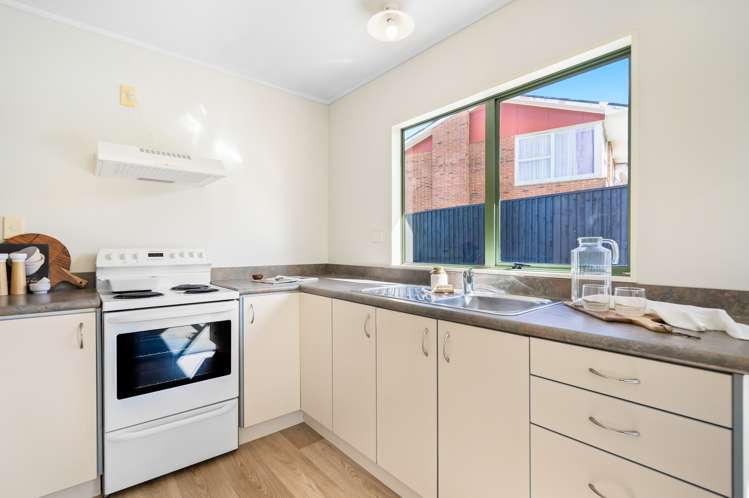 9b Boys Place Pakuranga Heights_8