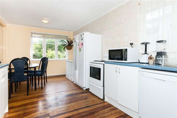 16 Kelkirk Street Kelston_5