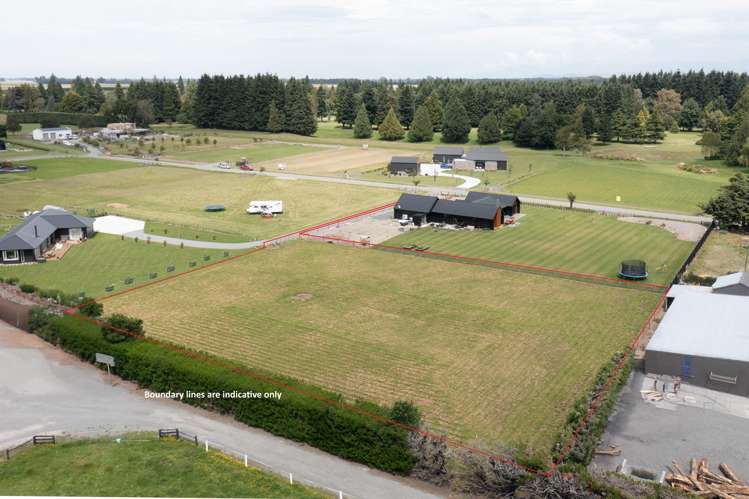 5 and 14 Westward Way Methven_2