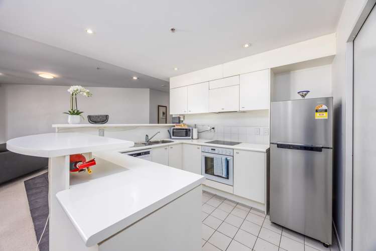 7D/205 Hobson Street Auckland Central_11