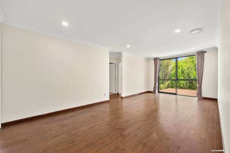 56c Shelter Drive Greenhithe_26