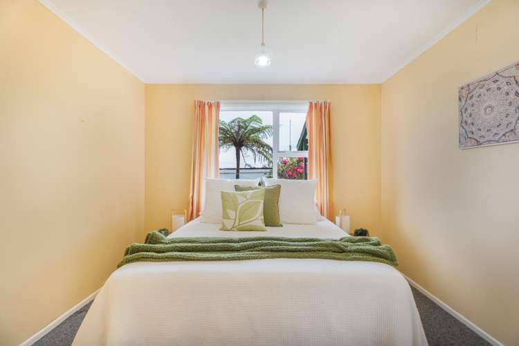 55 Arahura Crescent Porirua_10