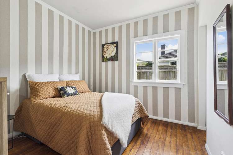 20A Larsen Crescent Tawa_7