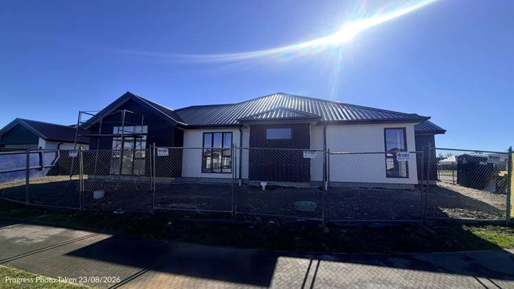 47 River Stone Drive Halswell_1