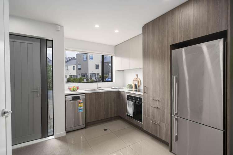 8/170 Fraser Avenue Johnsonville_3