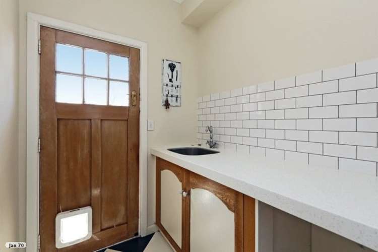 1005 Oliphant Road Raureka_9
