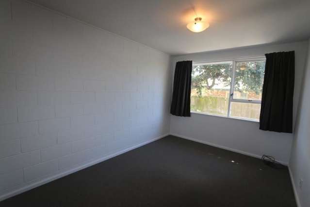 4/15 Symes Road Wigram_4