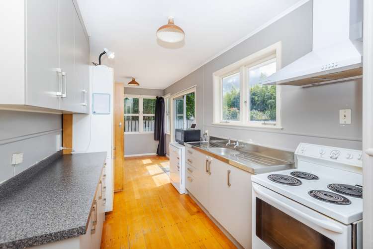 9 Te Anau Place Glenview_11