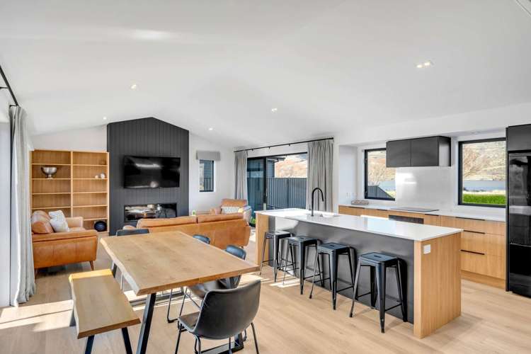 14 Arion Court_5
